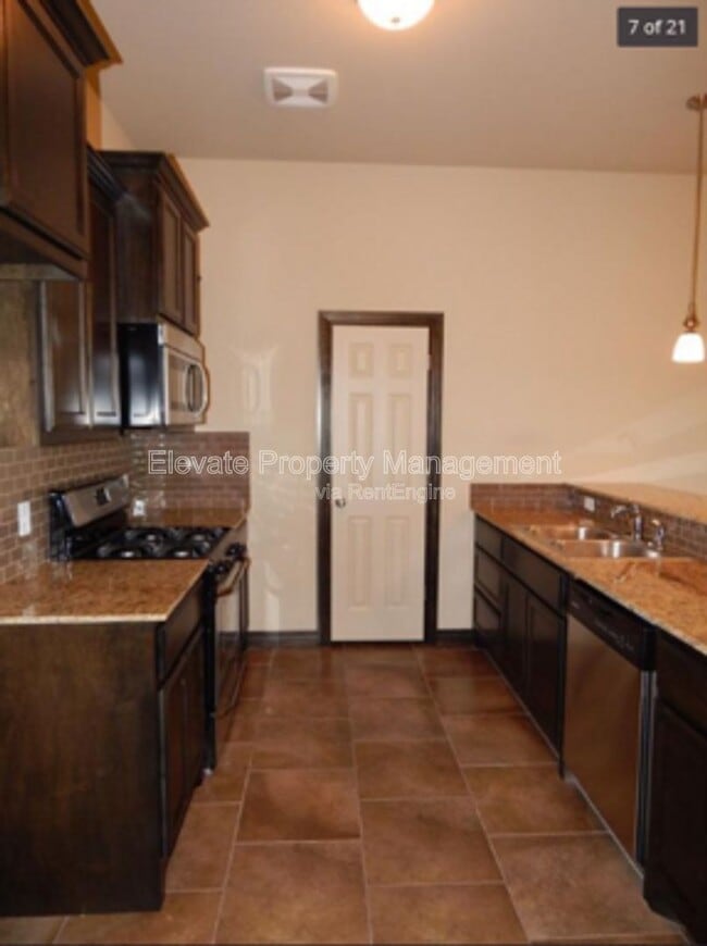 Photo - 10715 NW 23rd Terrace House