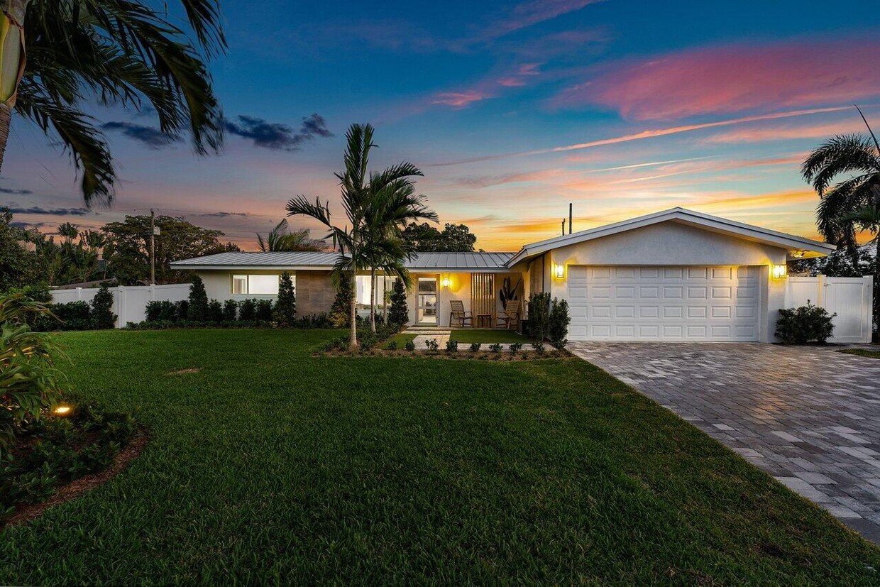 Foto principal - 902 SW 27th Pl