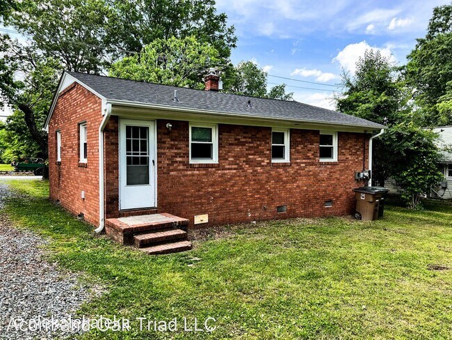 Foto del edificio - 2 br, 1 bath House - 608 Sykes Ave