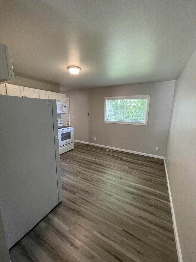 Foto del edificio - 2804 E Illinois St