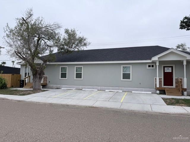 Building Photo - 32 Palm Valley Cir