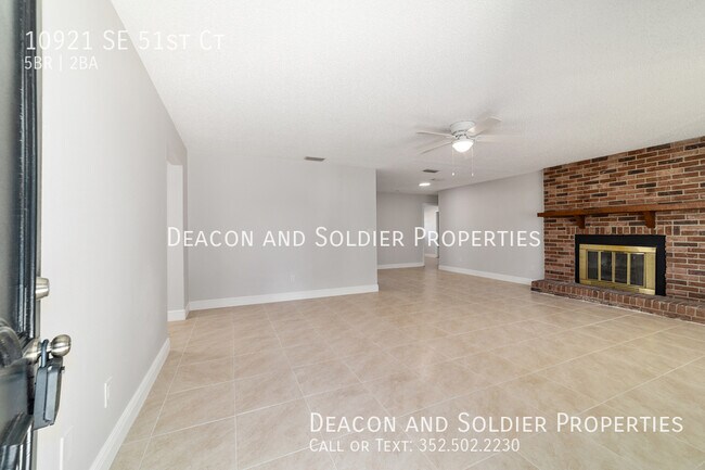 Foto del edificio - 10921 SE 51st Ct