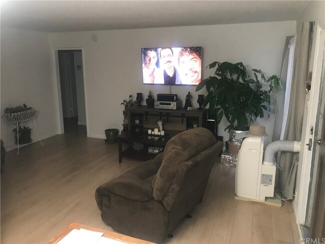 Building Photo - 5500 Ackerfield Ave