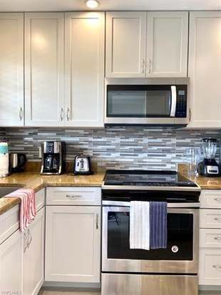 Foto del edificio - 501 Forest Lakes Blvd