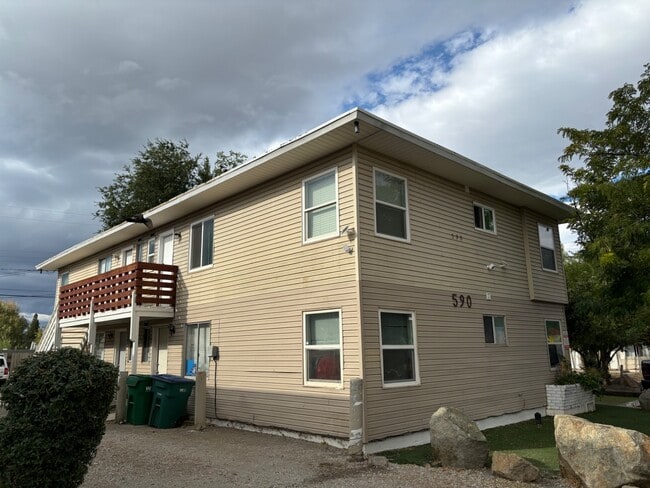 Building Photo - 590 Denslowe Dr