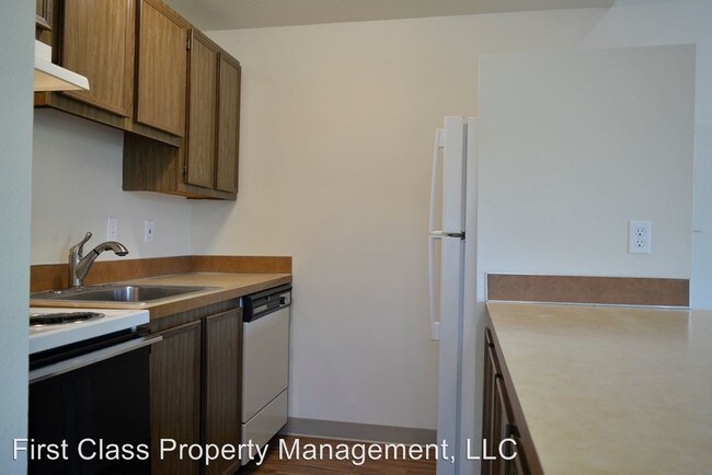 Building Photo - 4114 SE Pardee St