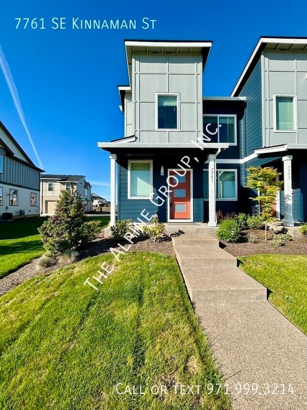 Primary Photo - 3 Bed, End Unit near Reed's Crossing!