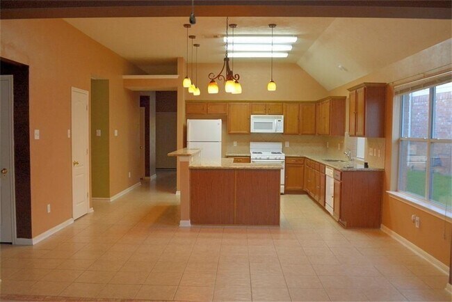 Building Photo - 2615 Sable Ridge Ln