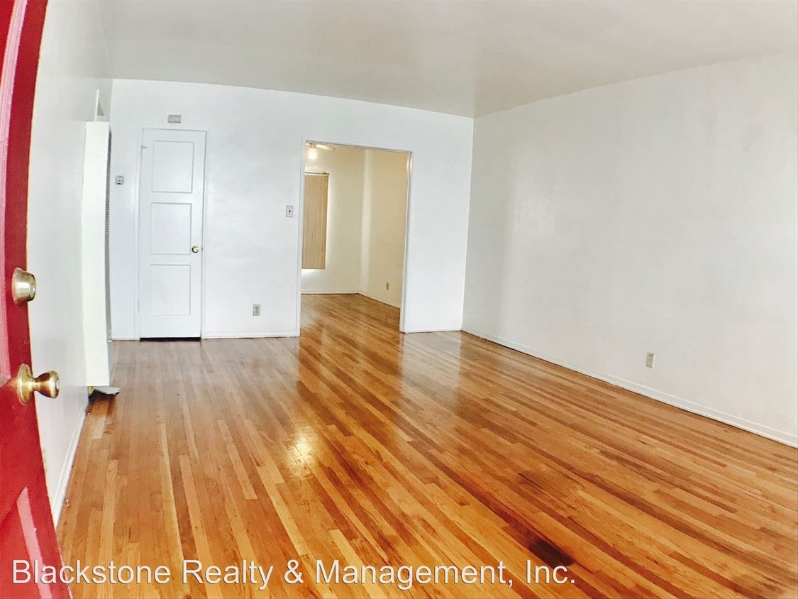 Primary Photo - 5177 W 20th St