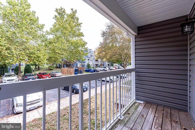 Building Photo - 13661 Orchard Dr
