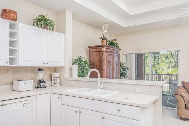Building Photo - 8936 Sandshot Ct