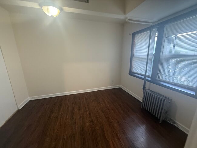 Foto del edificio - 6645 21st St