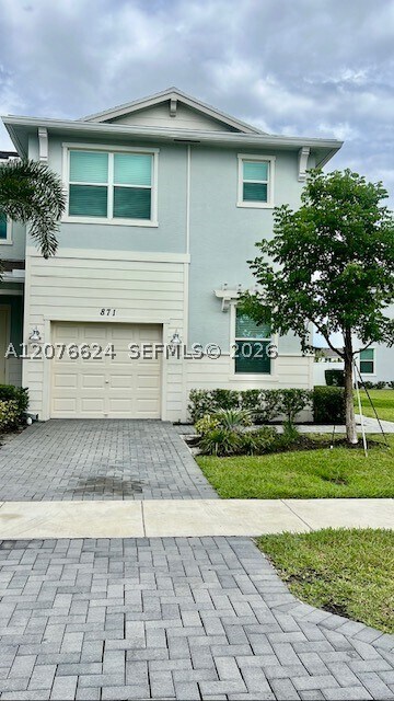 Building Photo - 871 SE grovebush Ln