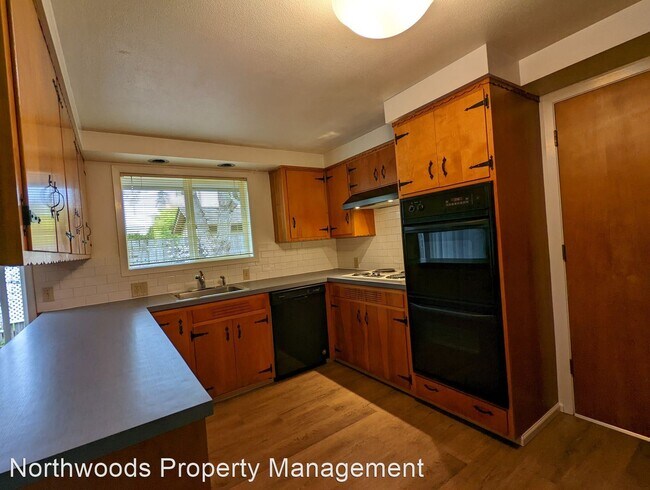 Foto del edificio - 2 br, 1 bath House - 2905 Harlow Rd