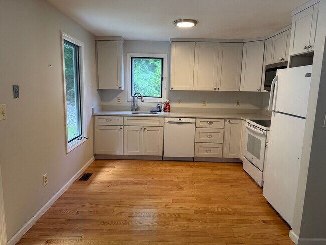 Foto del edificio - 4 Country Hollow Ln