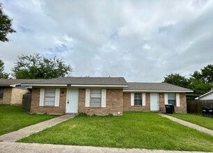 Building Photo - 1404 Rescue Ct