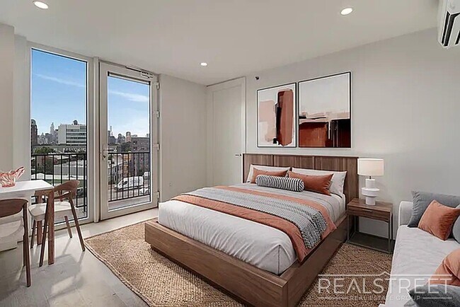 Foto del edificio - Meeker Avenue