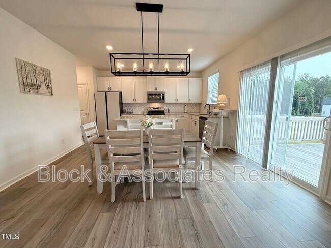 Foto del edificio - 177 Shadowdale Ln