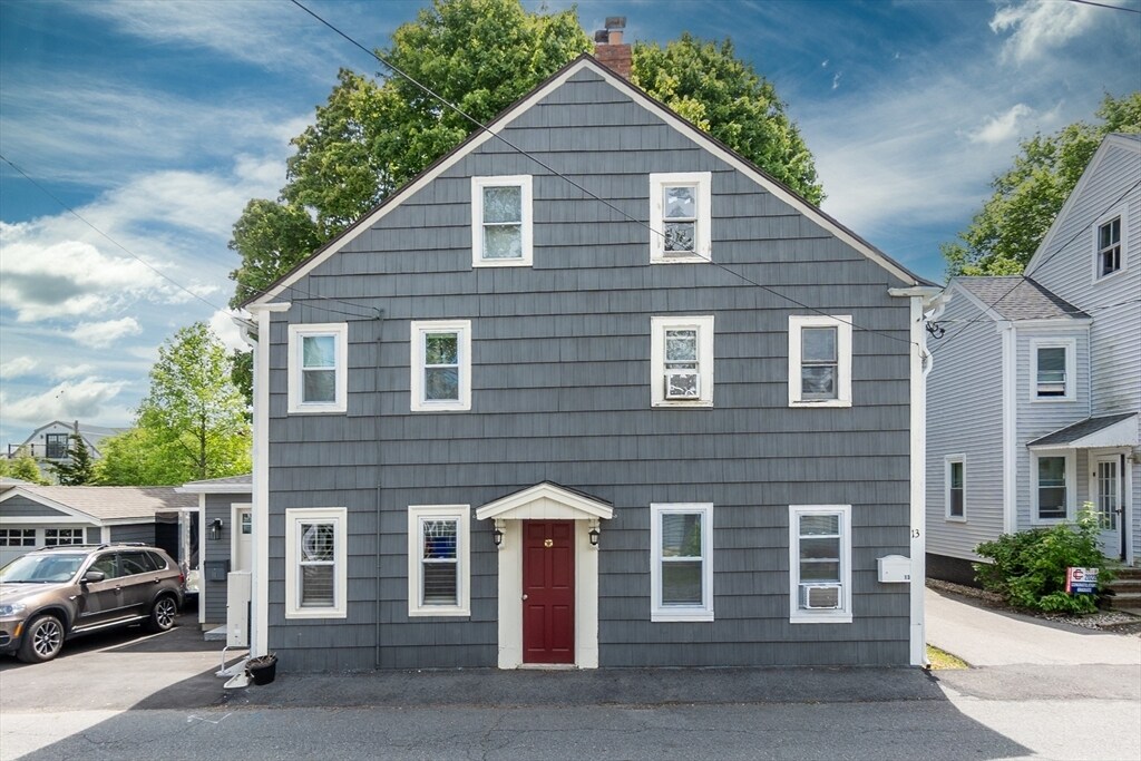 Primary Photo - 13 Franklin St