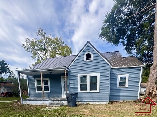 Building Photo - 1308 Virginia Ave