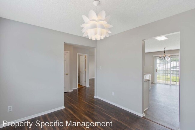 Building Photo - 3 br, 3 bath House - 6125 Crayford Dr