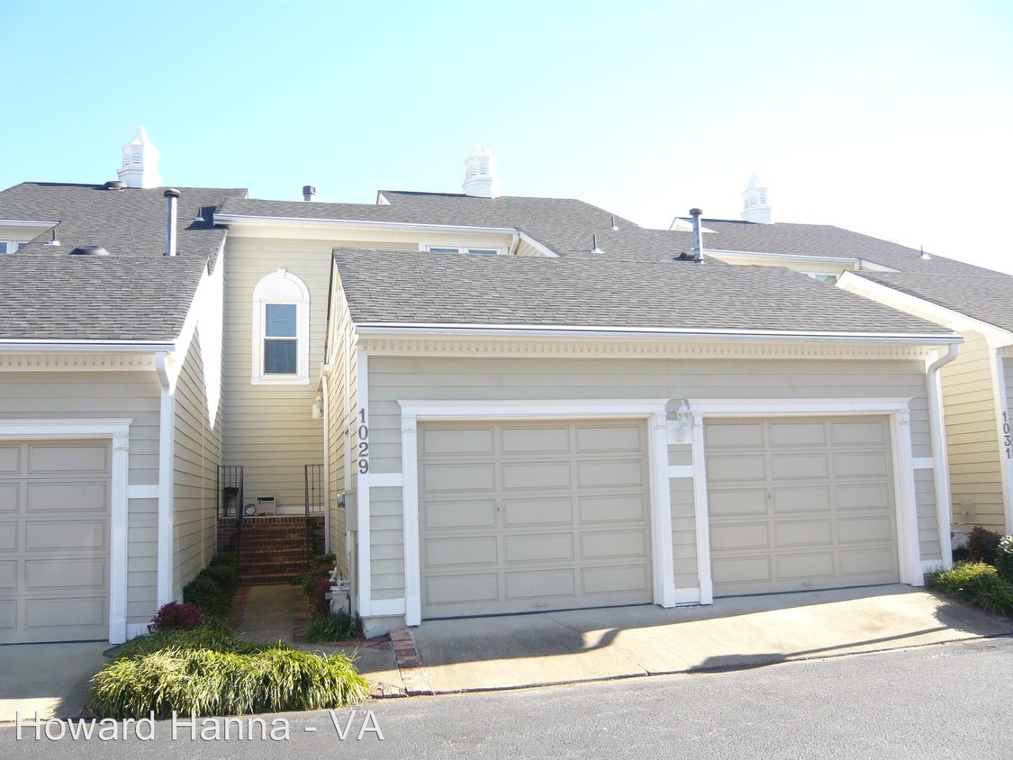 1029 Collection Creek Way, Virginia Beach, VA 23454 House Rental in