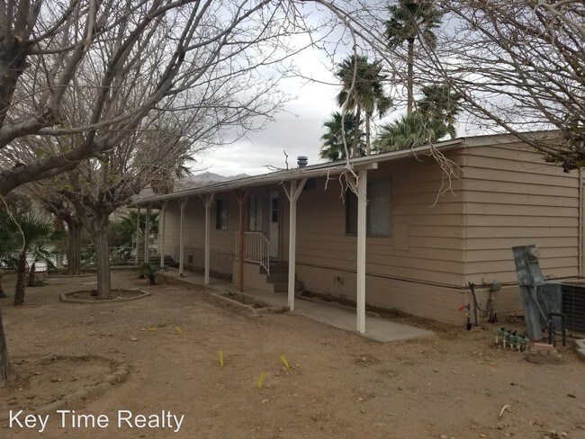 Building Photo - 2 br, 2 bath House - 437 Riverfront Dr. #4