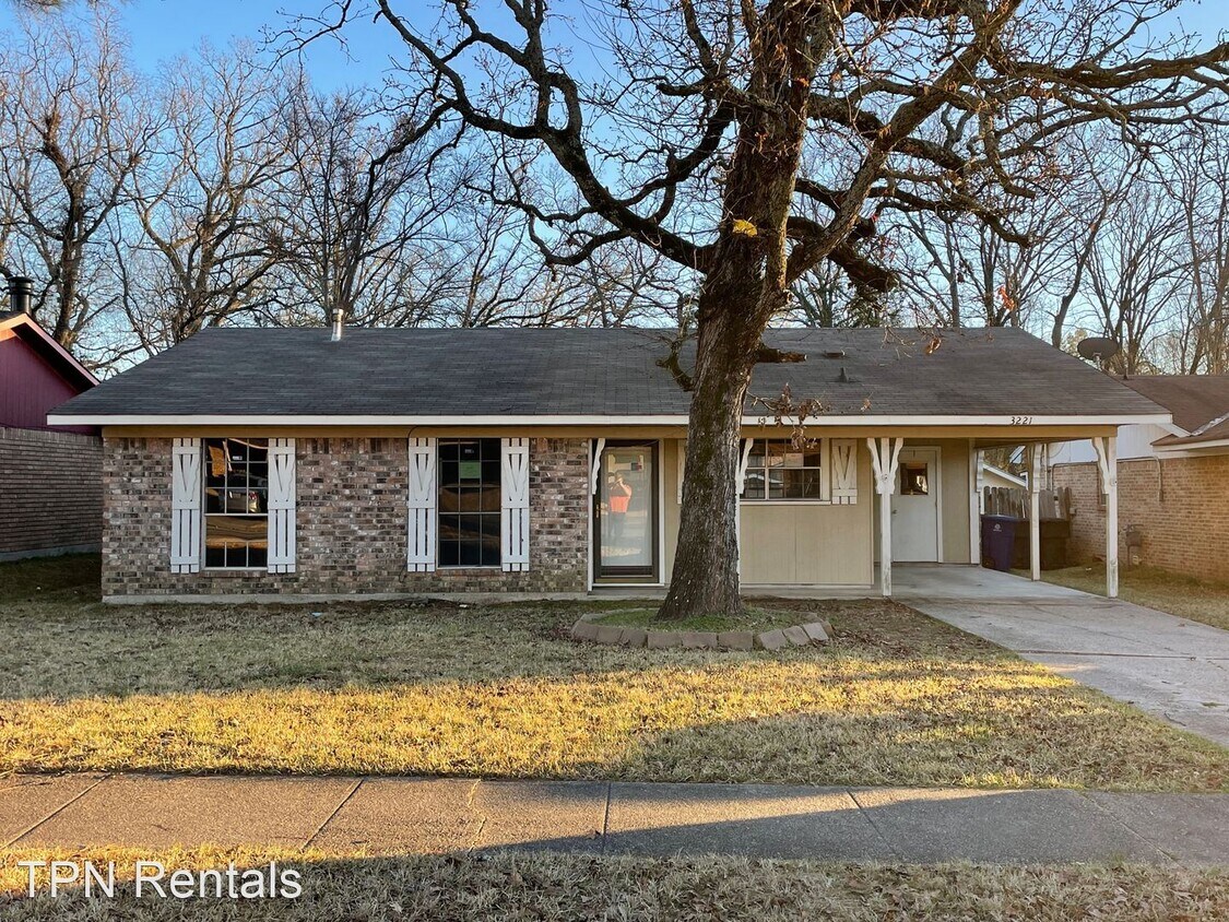 3 br, 2 bath House 3221 Mackey Lane House for Rent in Shreveport