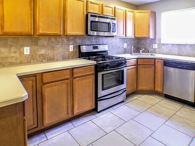 Foto del edificio - Two Bed Point Breeze Townhouse