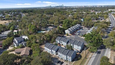 Building Photo - 6211 Manor Rd