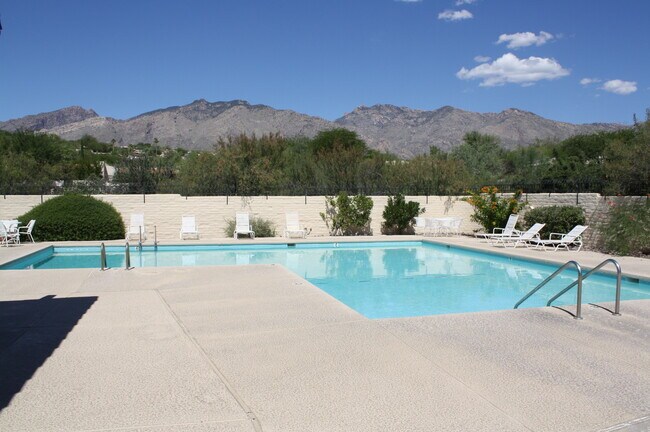 Building Photo - 5353 N Camino de la Cumbre