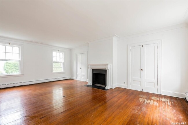 Foto del edificio - 2026 Lake End Rd