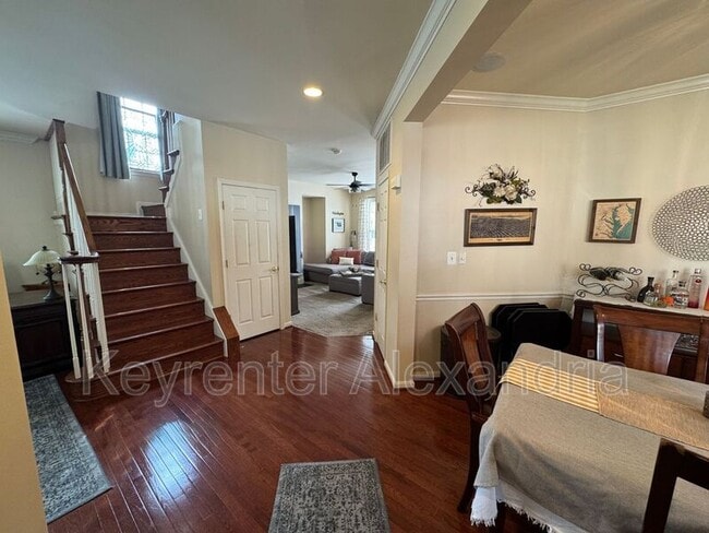 Photo - 6987 Forepond Ct House