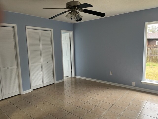 Building Photo - 11161 Alden Dr
