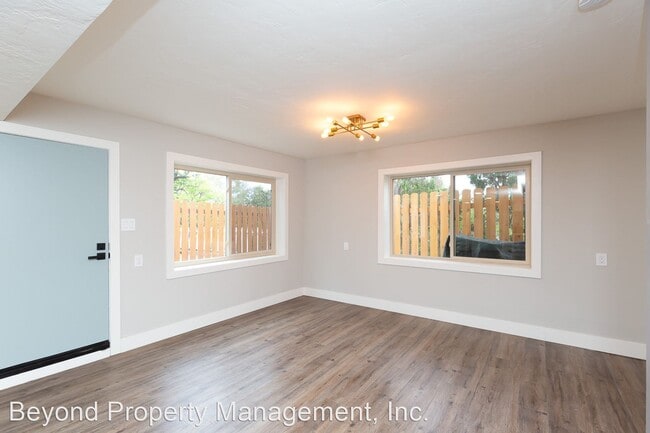 Building Photo - 1 br, 1 bath House - 5464 Gilbert Dr.