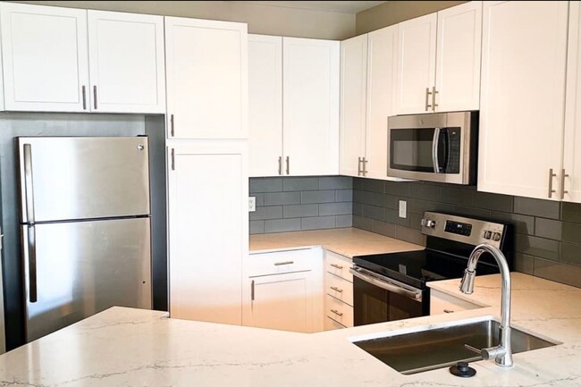 Foto del edificio - 435 Highland Ave NE