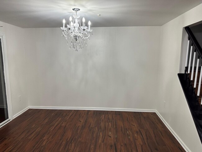Building Photo - 11520 Big Creek Dr