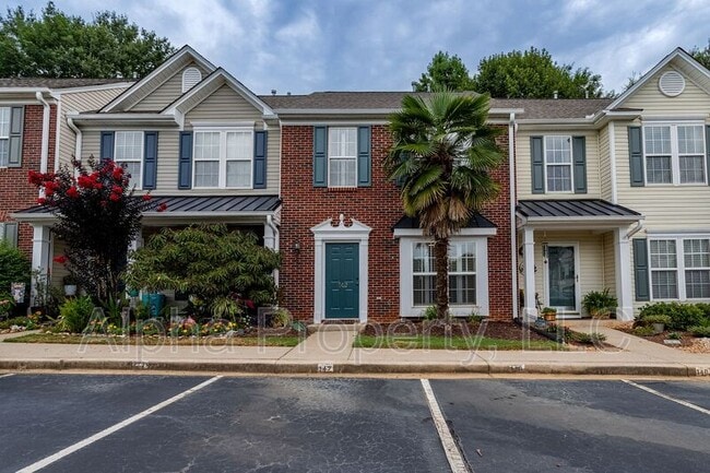 Photo - 142 Spring Crossing Cir Townhome