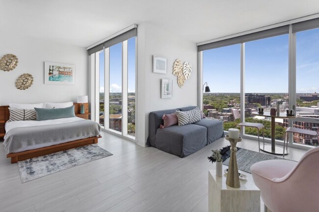 Foto del edificio - 2357 N Lincoln Ave