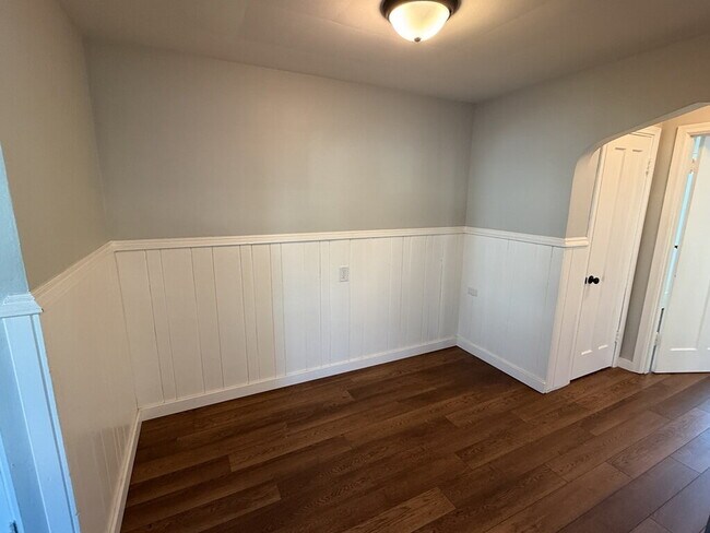 Foto del edificio - 1219 Franklin Ave