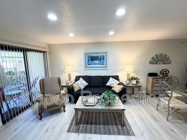Foto del edificio - 2820 N Arcadia Ct