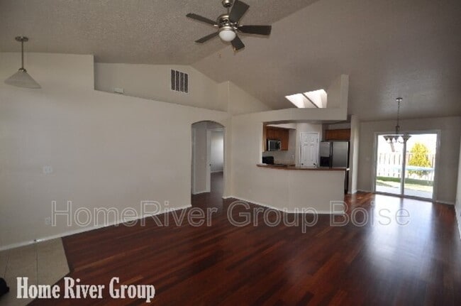 Building Photo - 7668 W Middle Fork St