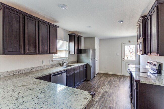 Foto del edificio - Modern One-Story Living in Luckey Ranch | Built in 2022 | 4 Bedrooms | Medina Valley ISD