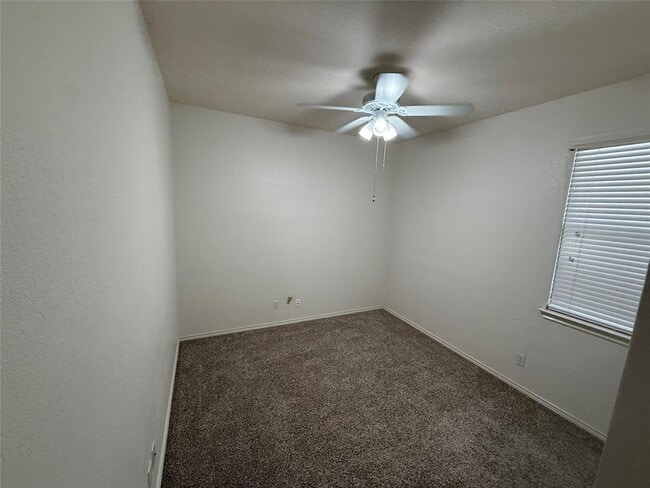 Building Photo - 1215 Gingerlily Cove