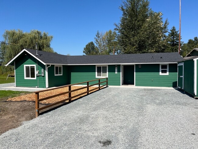 Building Photo - 16105 184th St E