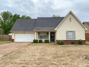 Building Photo - 5905 Garden Ridge Dr
