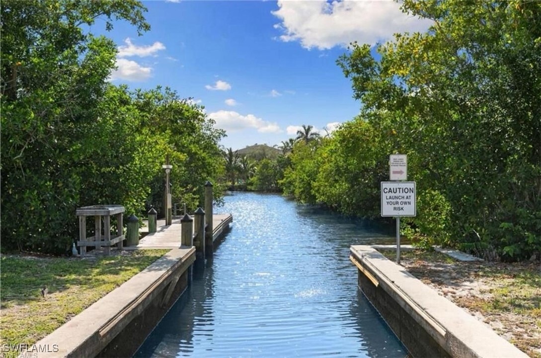 Primary Photo - 2285 River Reach Dr