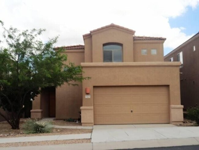 Building Photo - 625 E Painted Pueblo Dr