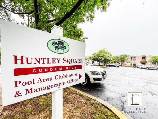 Building Photo - 3315 Huntley Sq Dr