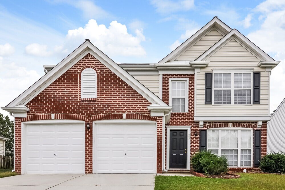 Primary Photo - 225 Honeywell Way